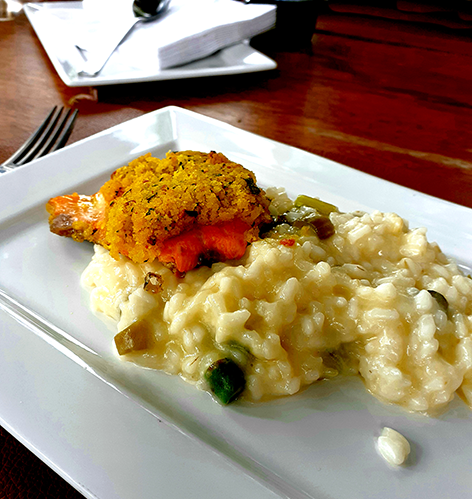 truta com risoto de aspargos_bruschetteria dea villa_são bento do sapucaí